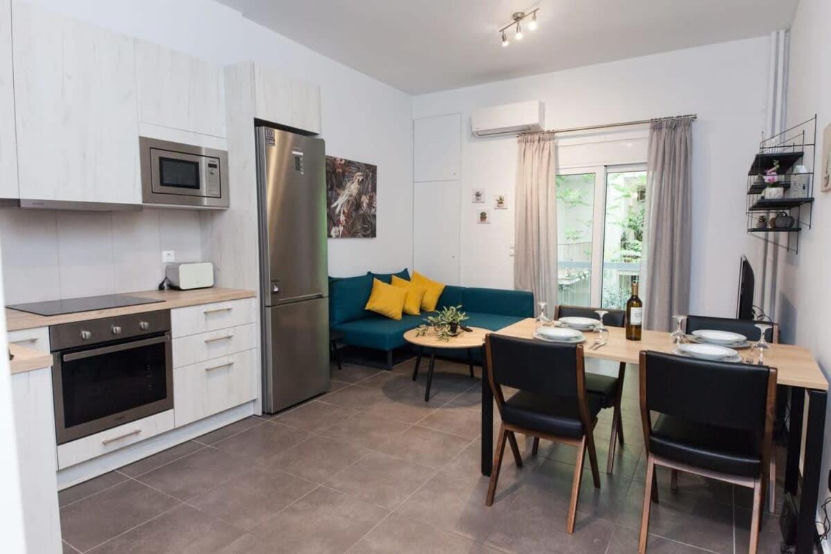 Appartement Elegant Urban Escape 1 Bd Apt In Kolonaki à Athènes Extérieur photo