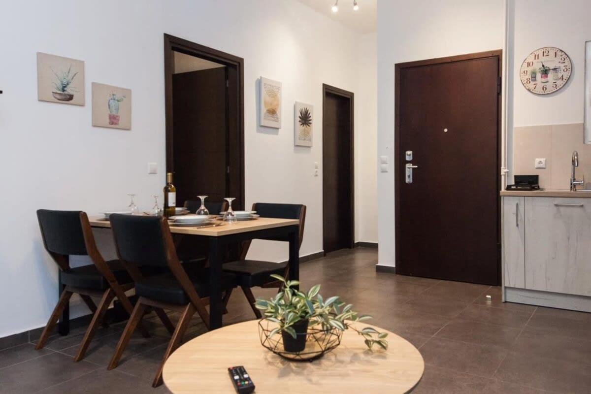 Appartement Elegant Urban Escape 1 Bd Apt In Kolonaki à Athènes Extérieur photo