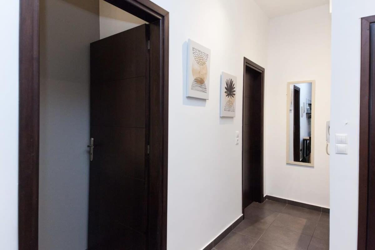 Appartement Elegant Urban Escape 1 Bd Apt In Kolonaki à Athènes Extérieur photo
